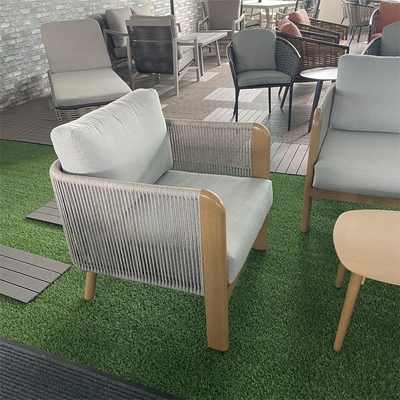 Mobili da giardino in alluminio per esterni Divano di rotino Set con set Bistro Teapoy di lusso