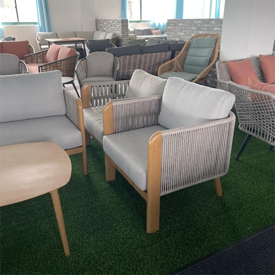 Mobili da giardino in alluminio per esterni Divano di rotino Set con set Bistro Teapoy di lusso