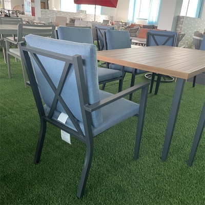 Dispositivi di giardino per esterni di colore personalizzabile Divano in rattan in alluminio