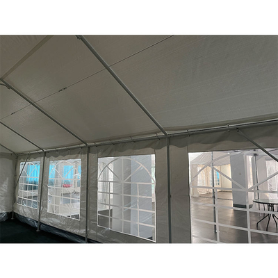 Carport con finitura rivestita in polvere