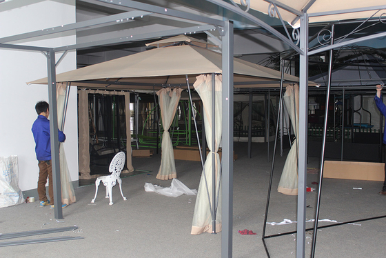 Gazebo in alluminio con telaio pieghevole e dimensione 3.5*3.5*2.67M