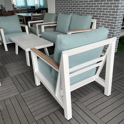 Mobili da giardino all'aperto Divano di rattan in alluminio Set per tavolo da tè Bistro cena