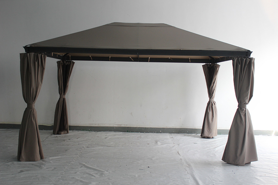 Gazebo da giardino in alluminio 3*4*2.7M con telaio in metallo a prova di ruggine e tetto in acciaio personalizzato