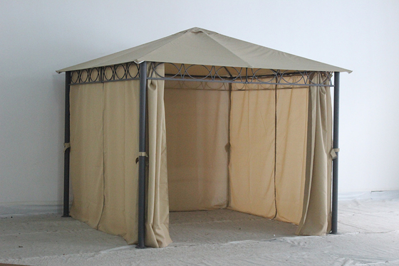 Giardino esterno Gazebo in acciaio metallo con tenda in poliestere Un parco duraturo Opzione di svago
