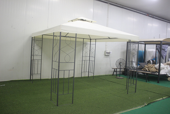 Crea uno spazio esterno elegante e funzionale con il padiglione in acciaio da 3x3m