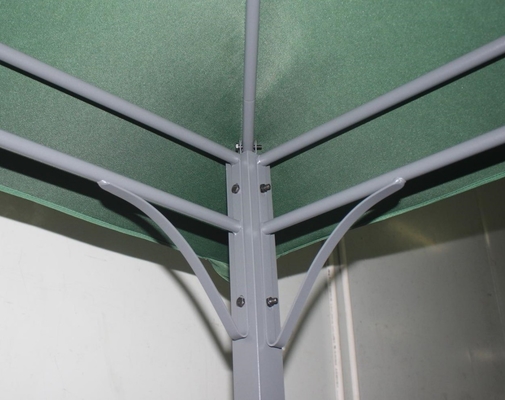 Rifugio all'aria aperta 3X3X2.6M con telaio metallico di facile montaggio e pareti laterali