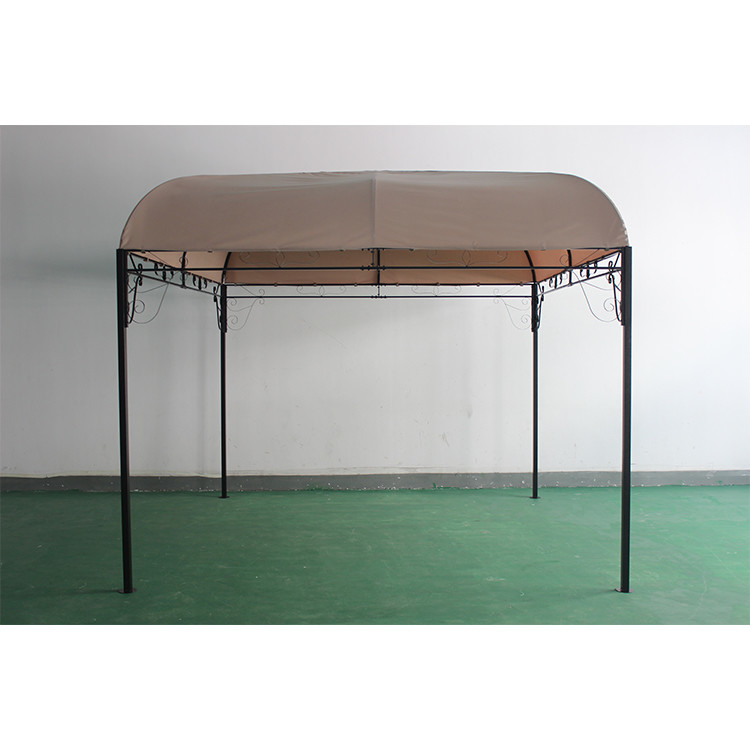 Grill in metallo all'aperto con copertura rivestita con PA